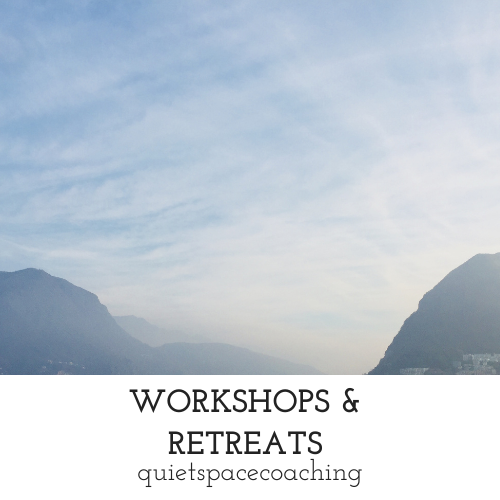 Clickable icon linking to workshops and retreats page
